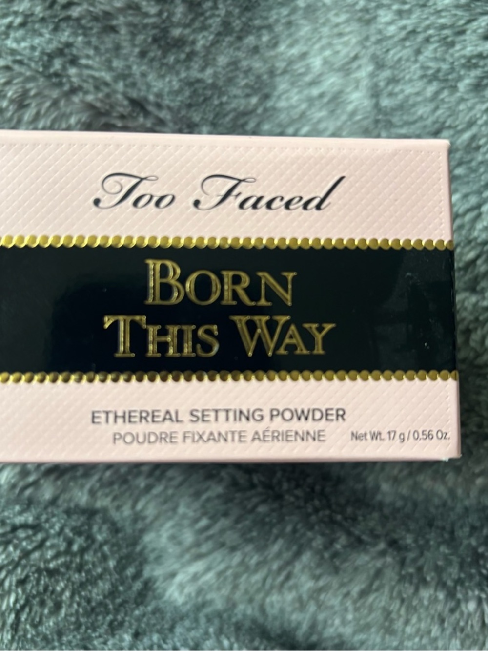 Too Faced Translucent Loose Ethereal Setting Powder - Picture 2 of 4